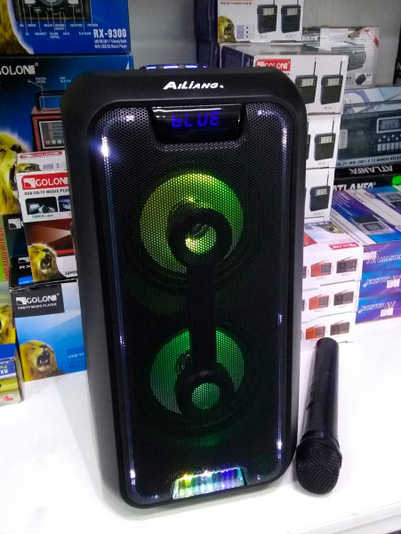 Ailiang Колонка с радиомикрофоном UF3801KDT Bluetooth аккумулятор