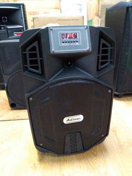 Ailiang Портативна колонкас UF-Q12BK з акумулятором + радіомікрофон